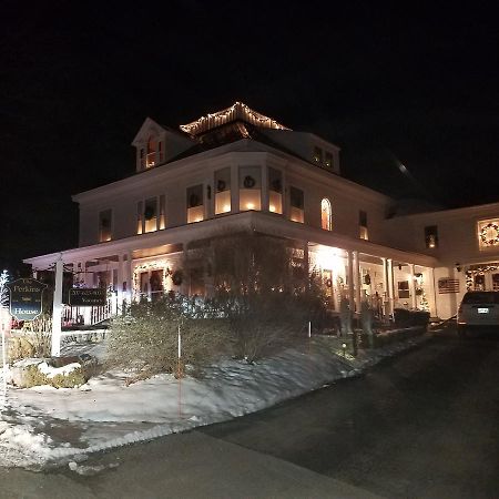 The Perkins House Bed & Breakfast Cornish Bagian luar foto