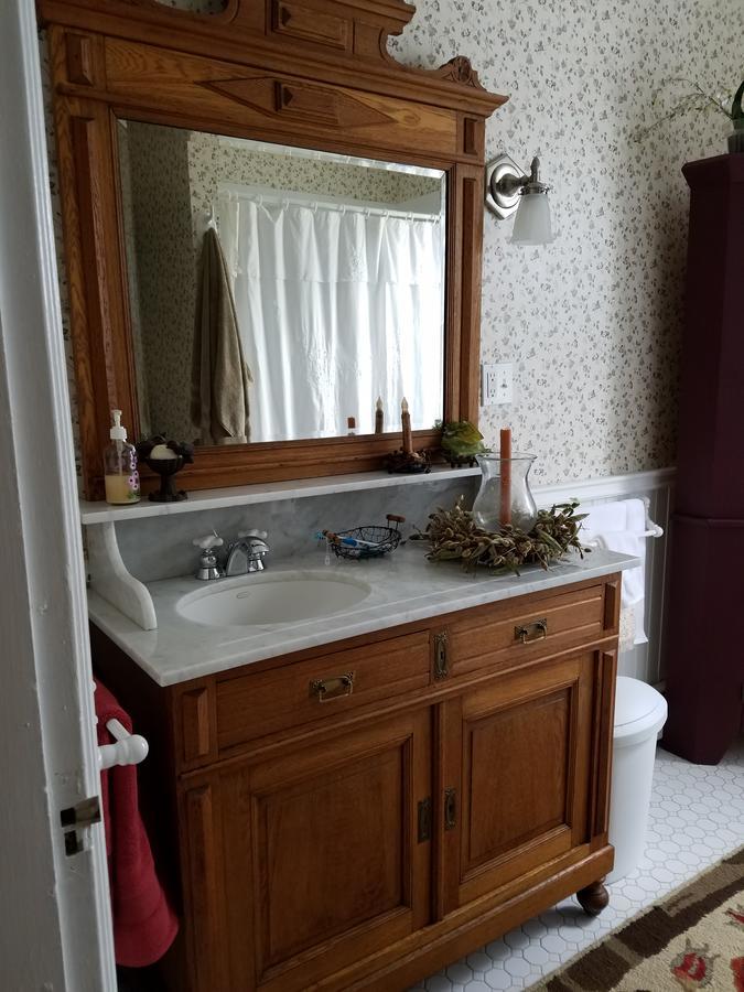 The Perkins House Bed & Breakfast Cornish Bagian luar foto