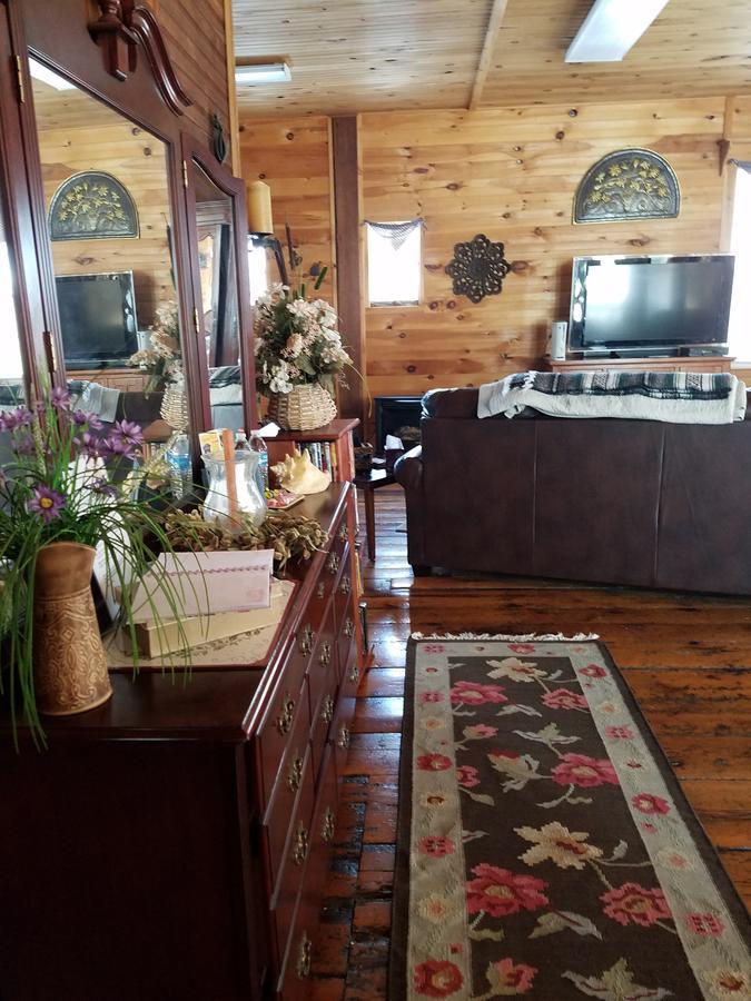 The Perkins House Bed & Breakfast Cornish Bagian luar foto