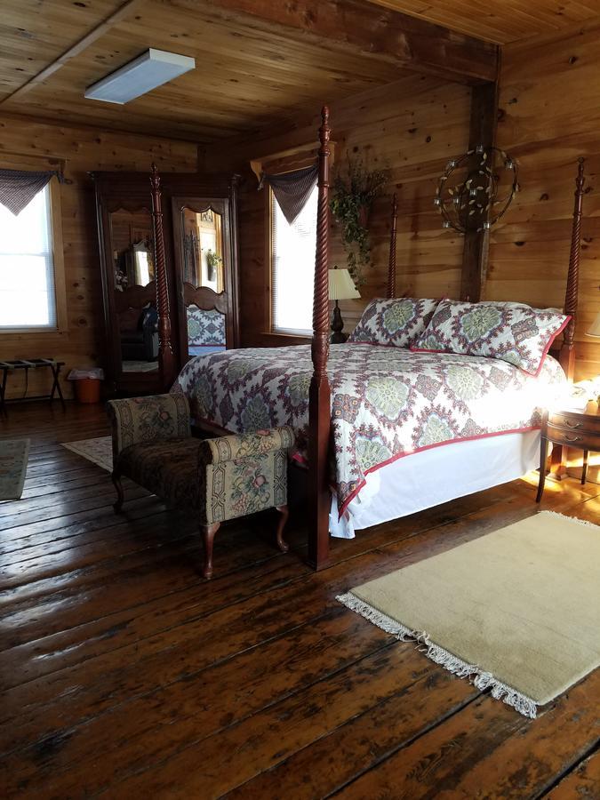 The Perkins House Bed & Breakfast Cornish Bagian luar foto